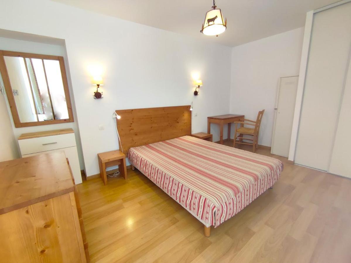 Pat 83, T2, Centre Luchon, Wifi, Casier A Skis, 4 Personnes Bagneres-de-Luchon Luaran gambar
